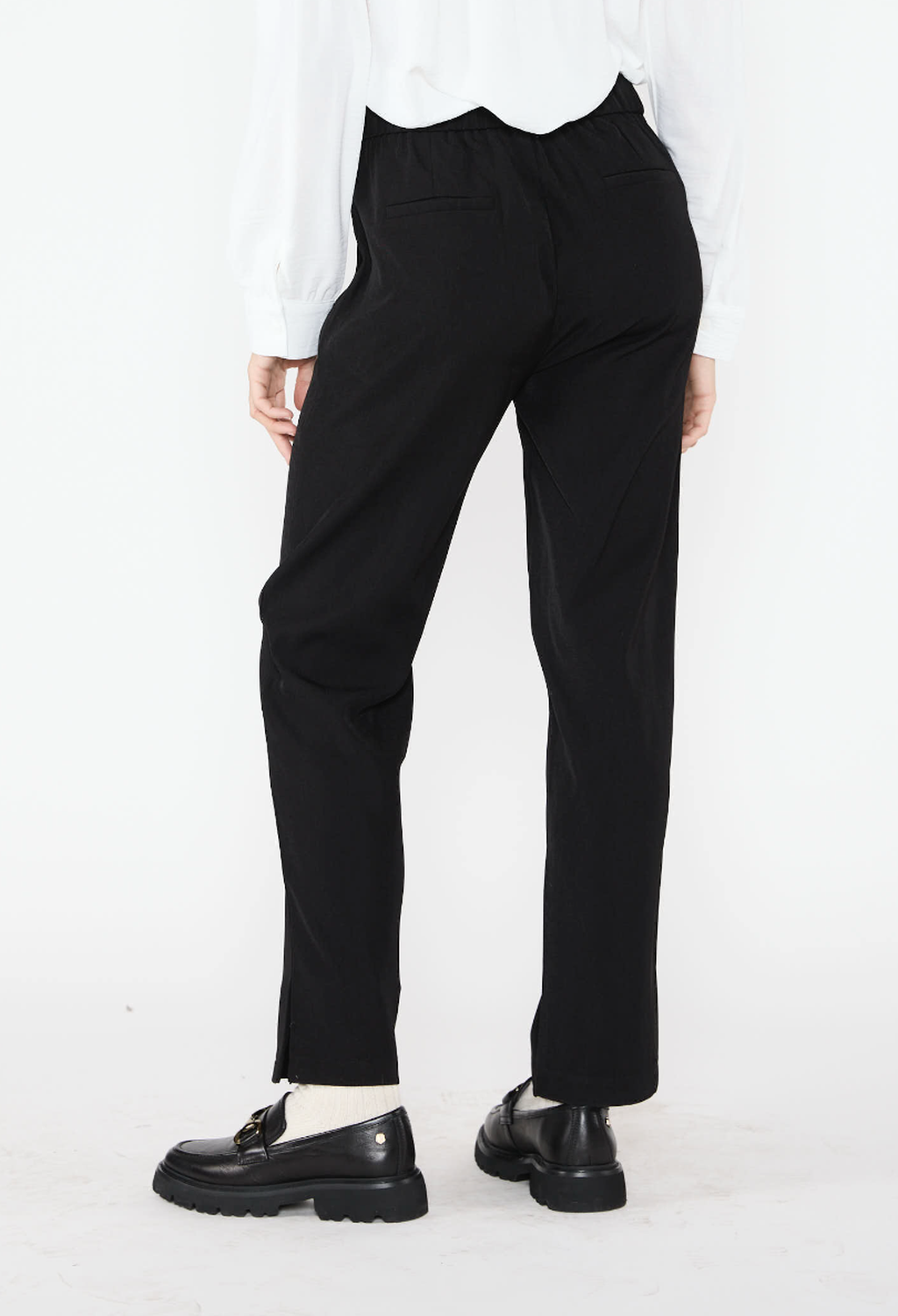 Pantalon Recto Alicia Negro