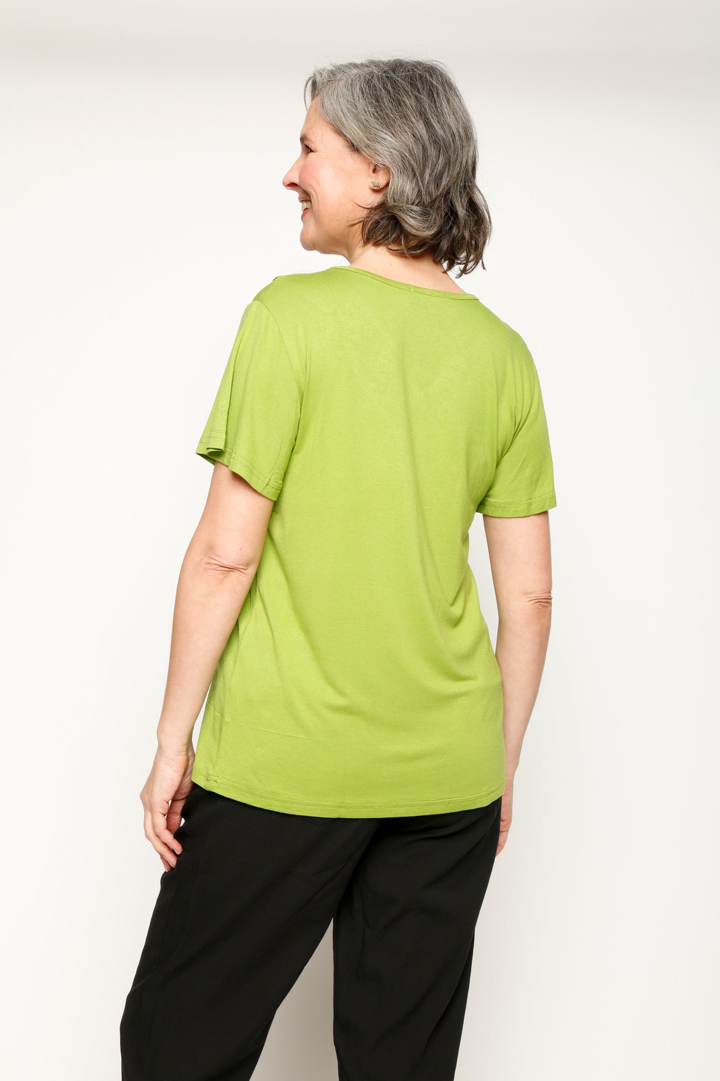 Polera Liliana Verde Woman by Eclipse