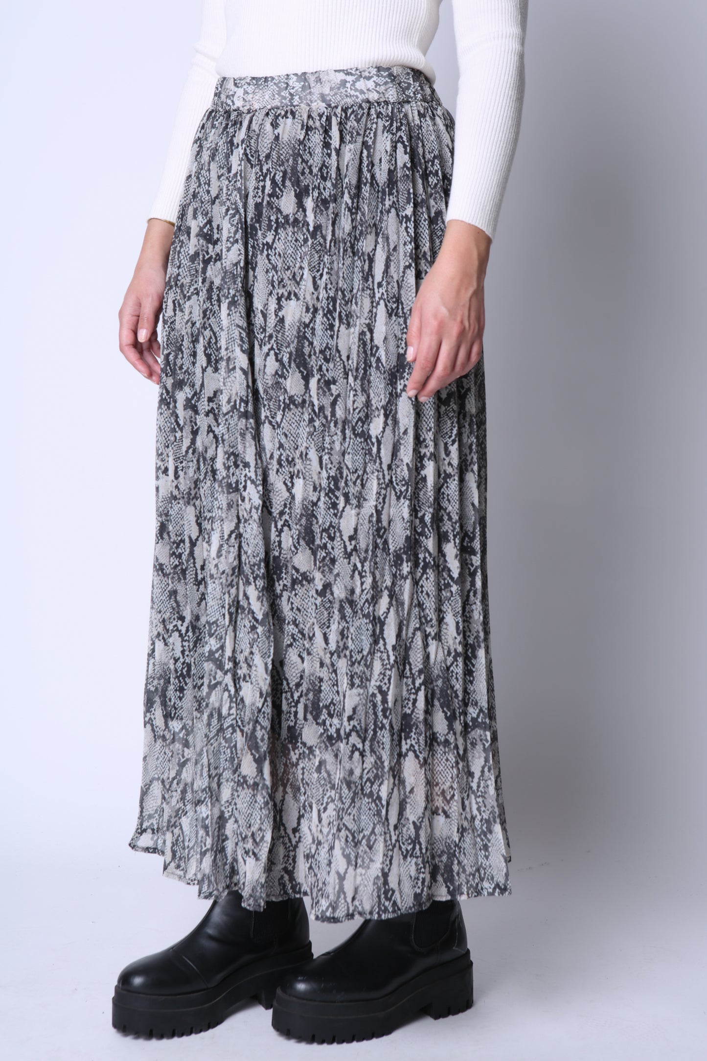 Maxi Falda Plisada Virginia Gris Eclipse