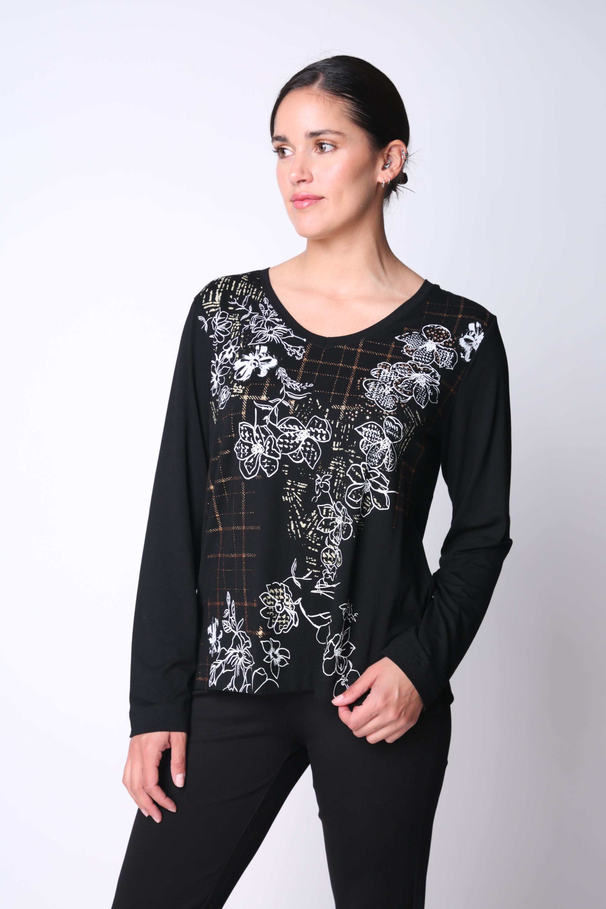 Polera Luz Negro Woman by Eclipse