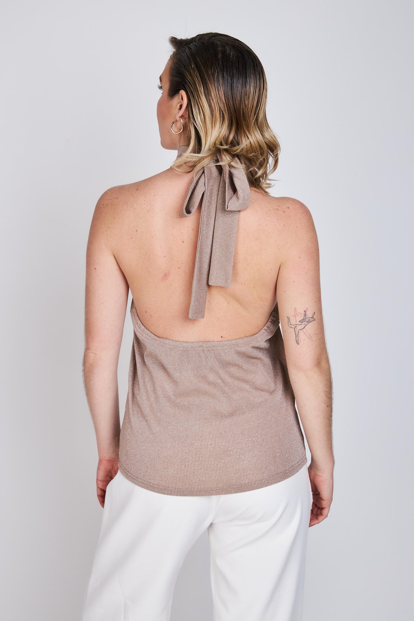 Blusa Amarra al Cuello Caetana Beige ATR by Eclipse