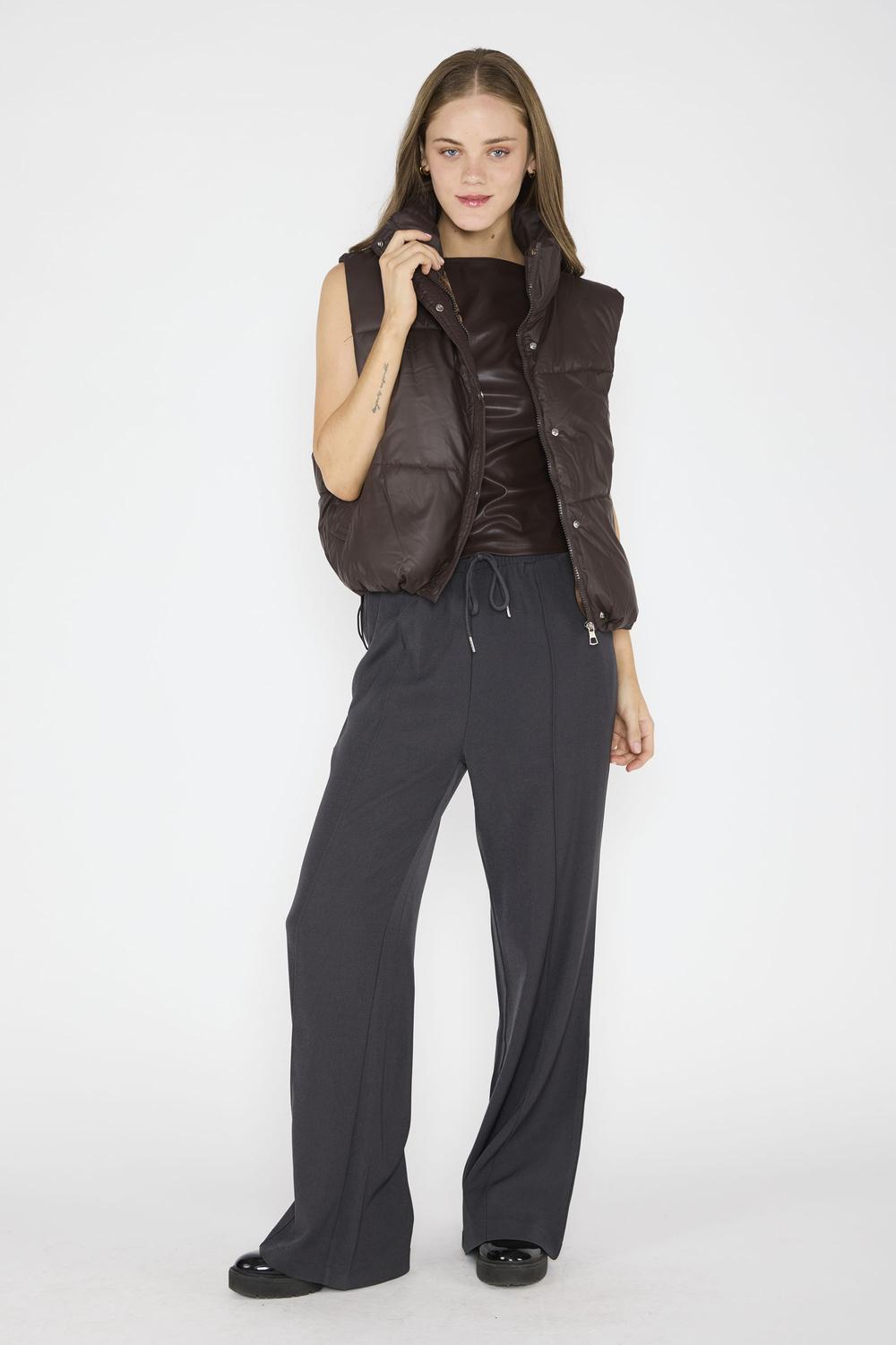 Top Cuerina Ana Chocolate