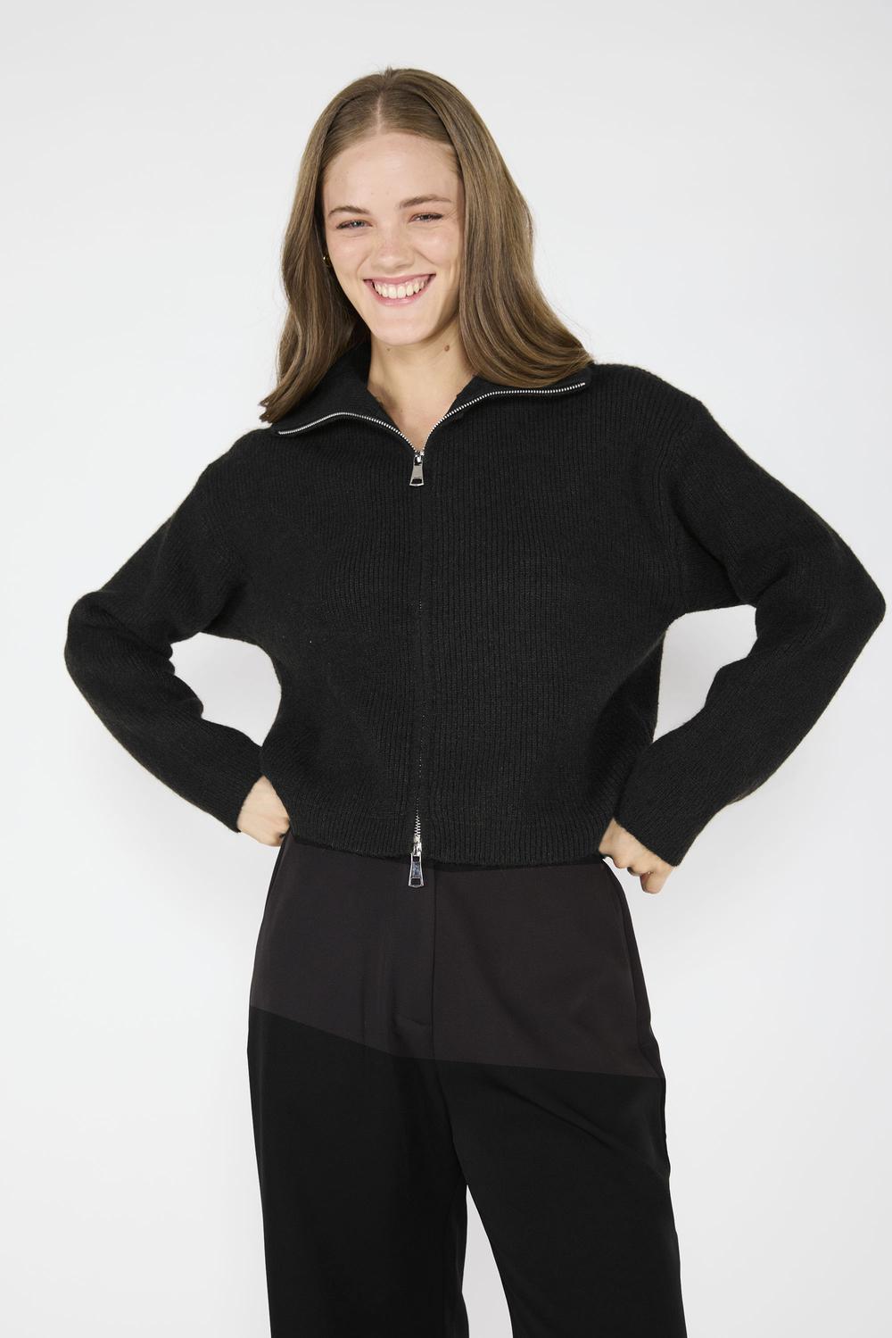 Sweater Blanca Negro