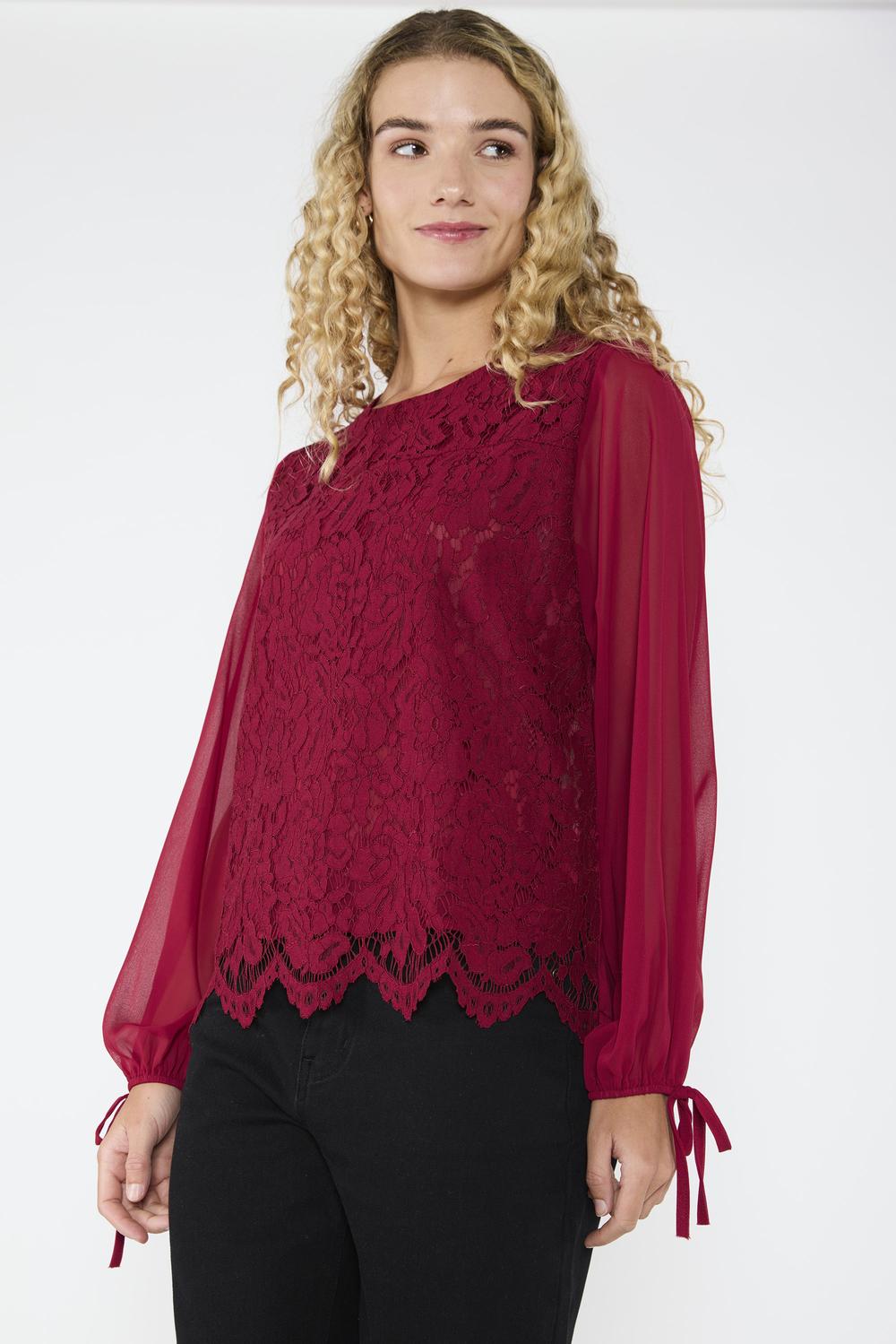 Blusa Romántica Guadalupe Burdeo