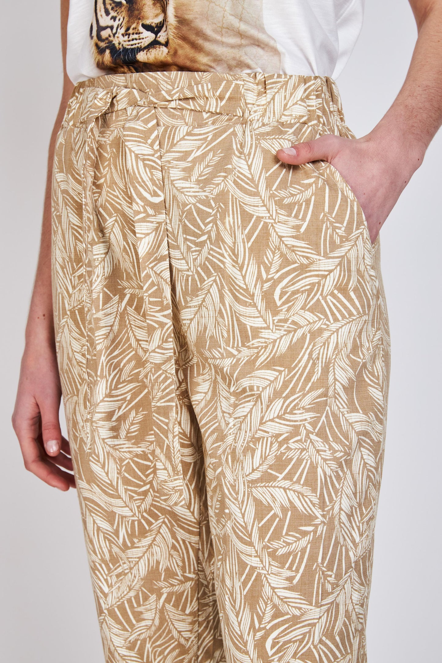 Pantalón Estampado Asunción Beige Woman by Eclipse